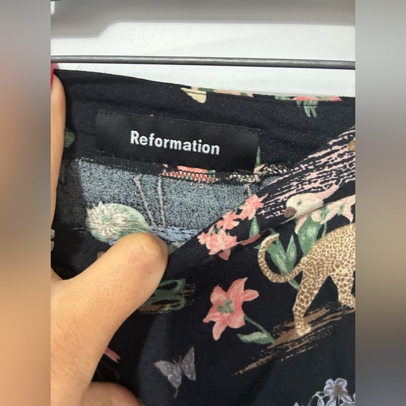 Reformation Clare Pants Safari Print size 2 - Picture 8 of 11